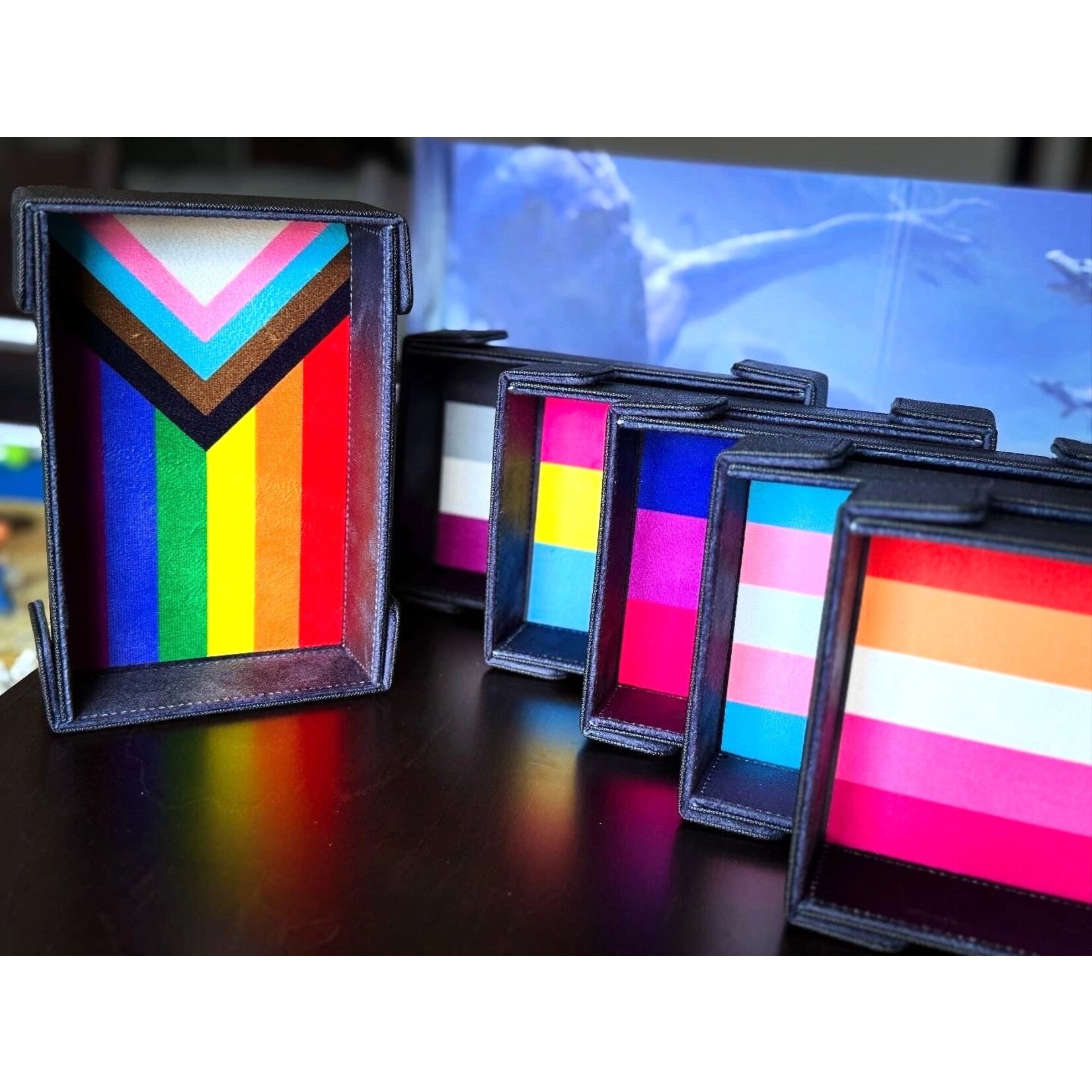 Pride Dice Tray of Folding™ Magnetic