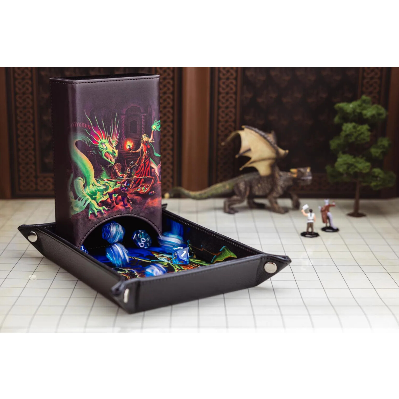 Dungeons & Dragons: Masterworks Series Dice Tower