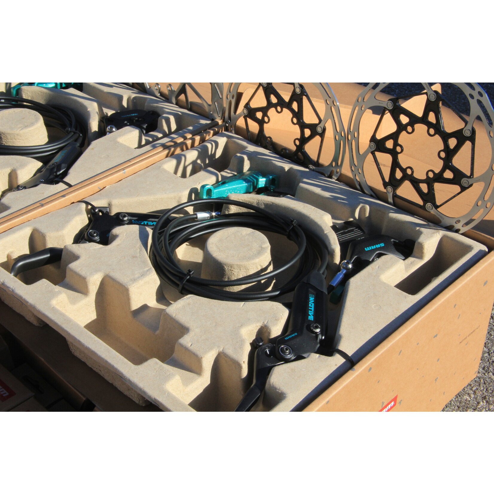 SRAM Sram Motive Ultimate Stealth Expert Kit