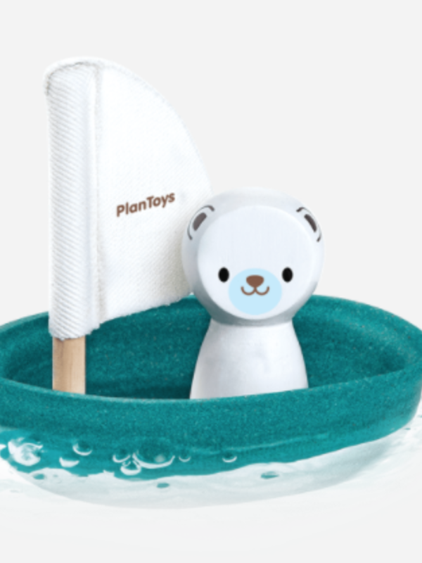 Plan Toys Polar Bear on a Sailboat Bath Toy
