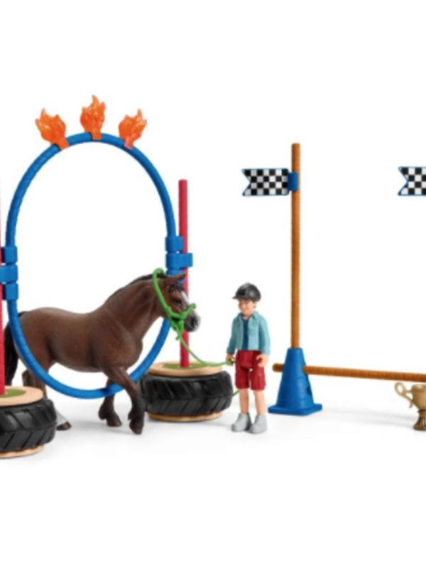 Schleich® Farm World Pony Agility Race