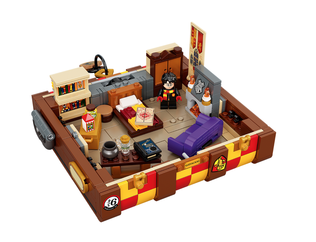 LEGO®Hogwarts Magical Trunk
