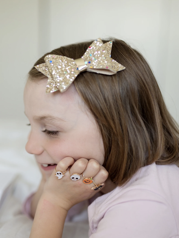 Great Pretenders The Great Gold Bow, Hair Clip