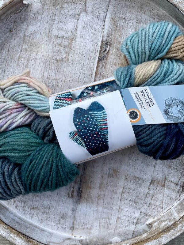 Fleece Artist Bluenoser Mittens Kit