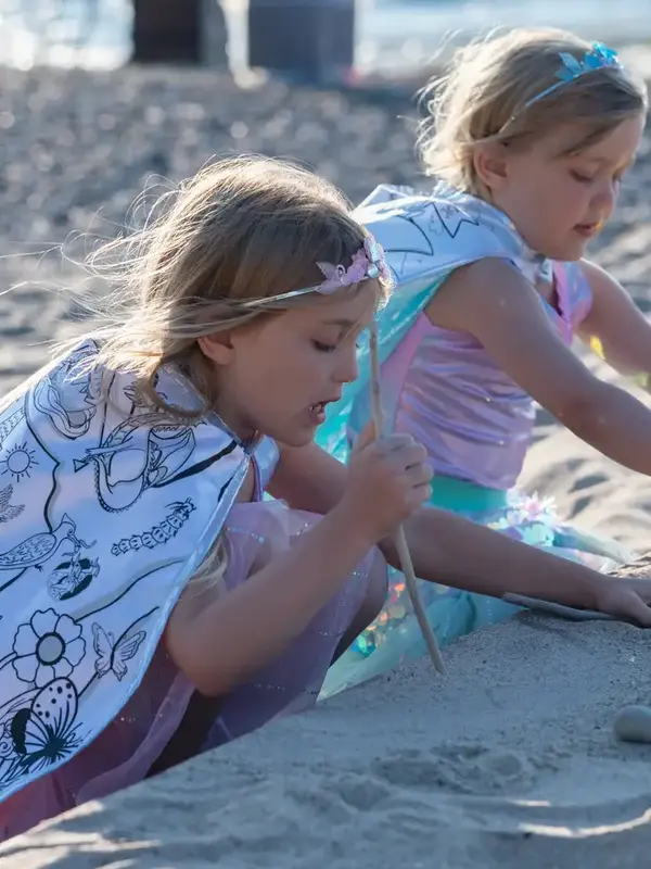 Great Pretenders Colour-a-Cape Enchanted Unicorn Cape ages 4-6