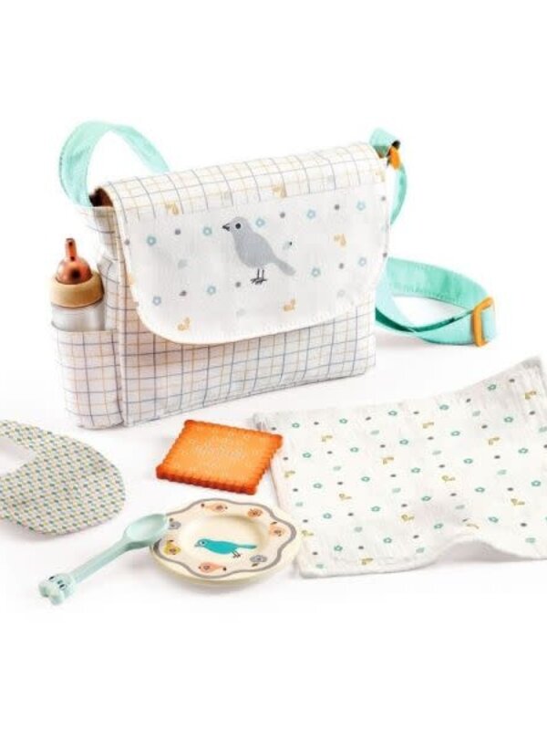 Djeco Pomea Mealtime Set Snack Bag & Accessories