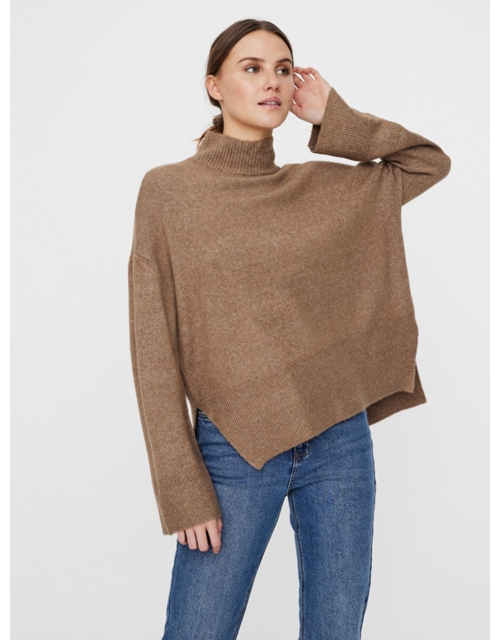 Vero Moda Winnie High-Neck Oversized Sweater