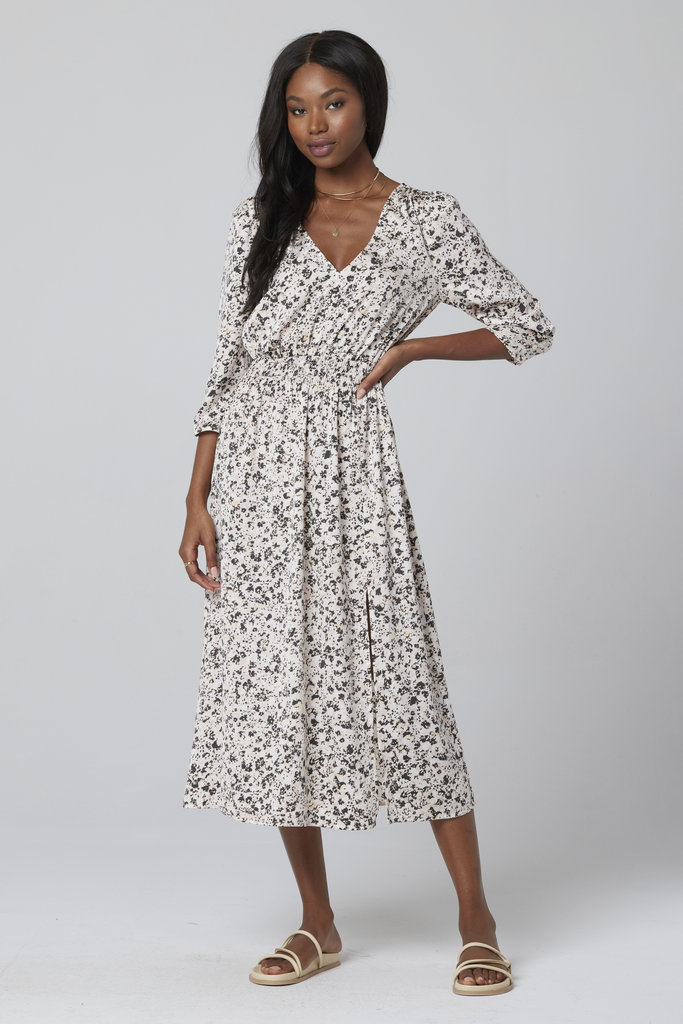 Saltwater Luxe Tommi 3/4 Sleeve V-Neck Midi Dress - Blushing Floral