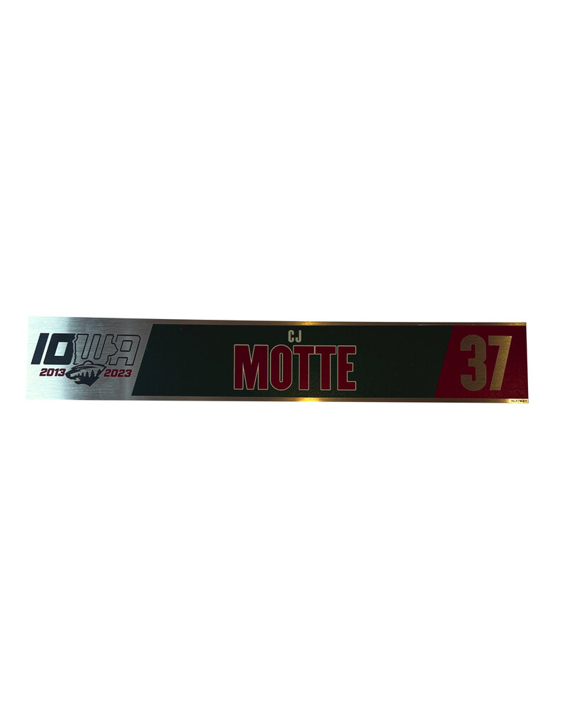 2022-23 Unsigned Home Metal Nameplate Motte #37