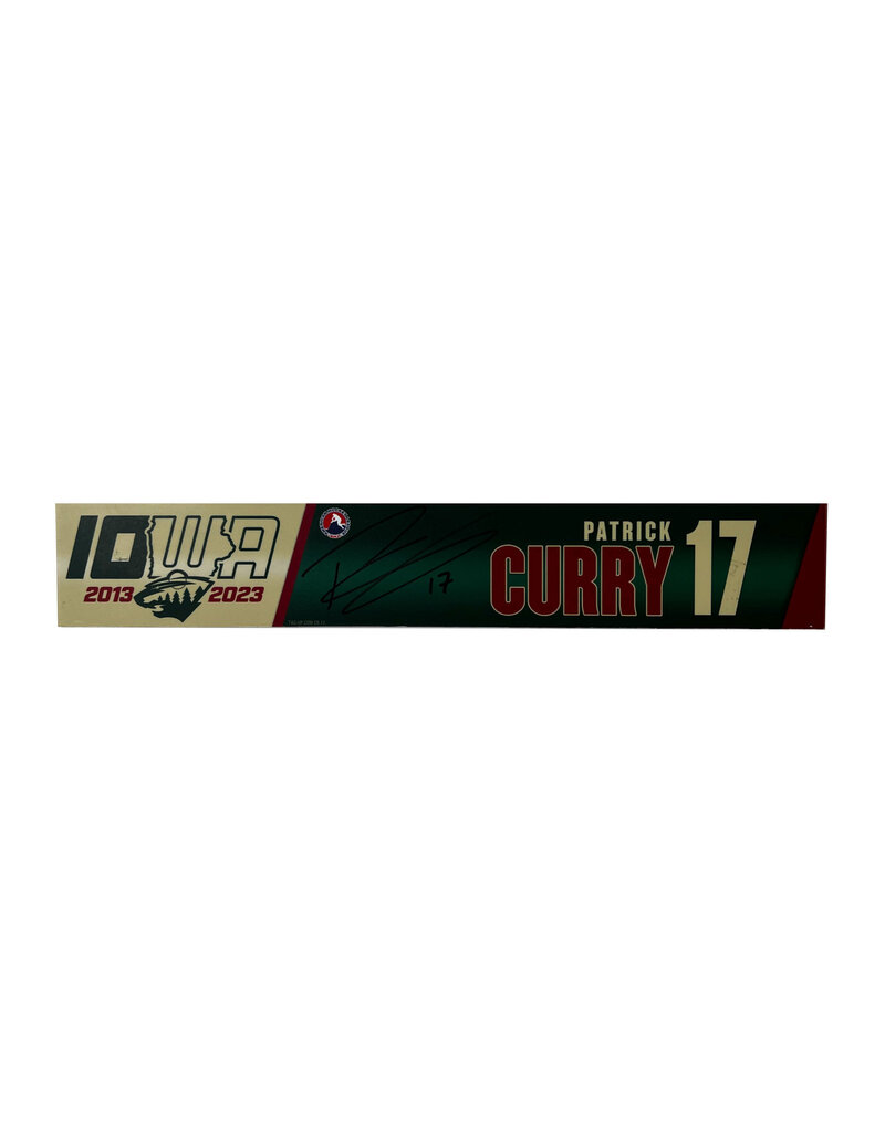 2022-23 Player Signed Road Nameplate Curry #17