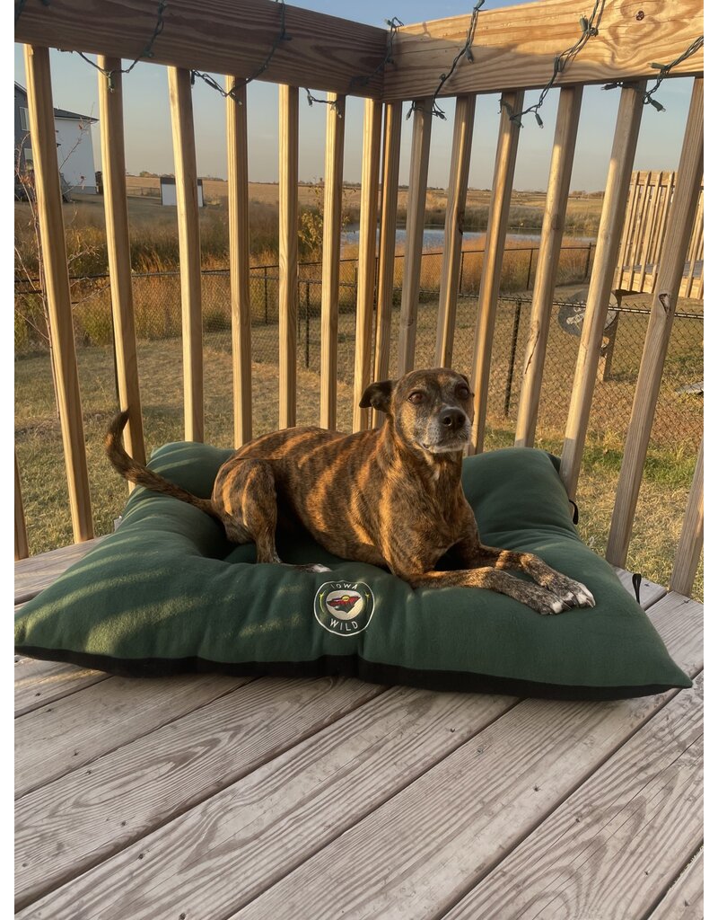 All Star Dogs Iowa Wild Pet Bed - LARGE
