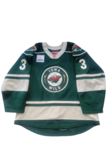 2024/25 Set #1 Green Jersey, Player Worn, (Signed) Peart #3