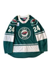 2024/25 Set #2 Green Jersey, Player Issued, (Signed) Shore #24