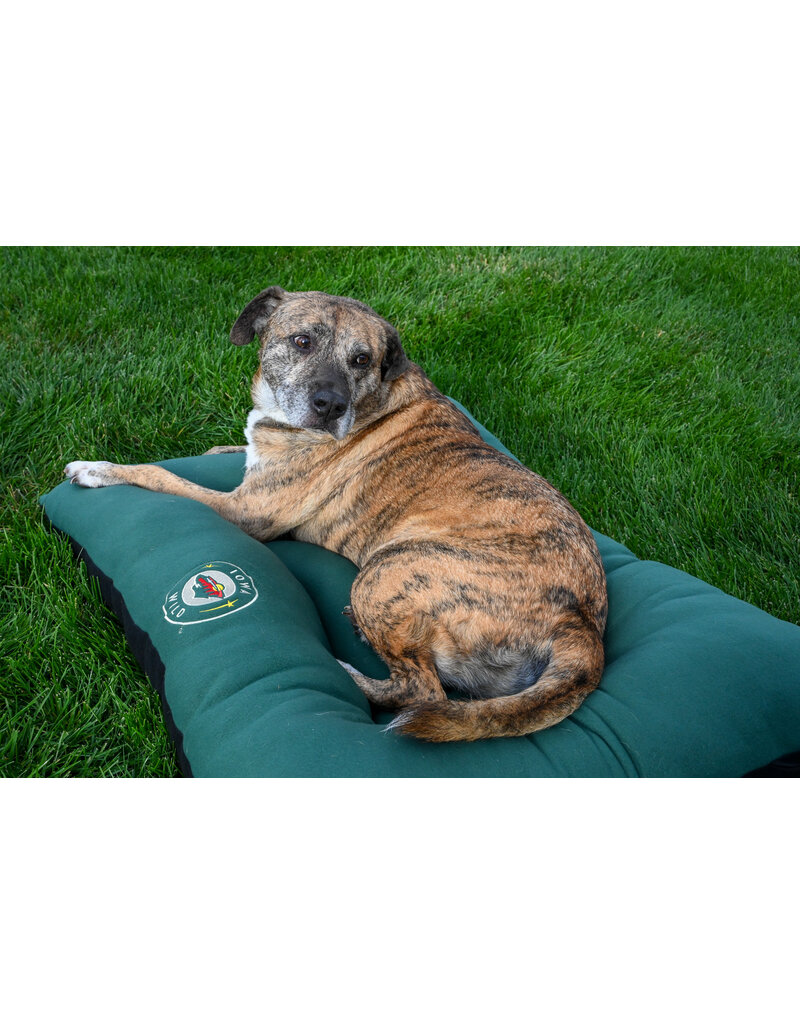 All Star Dogs Iowa Wild Pet Bed - LARGE