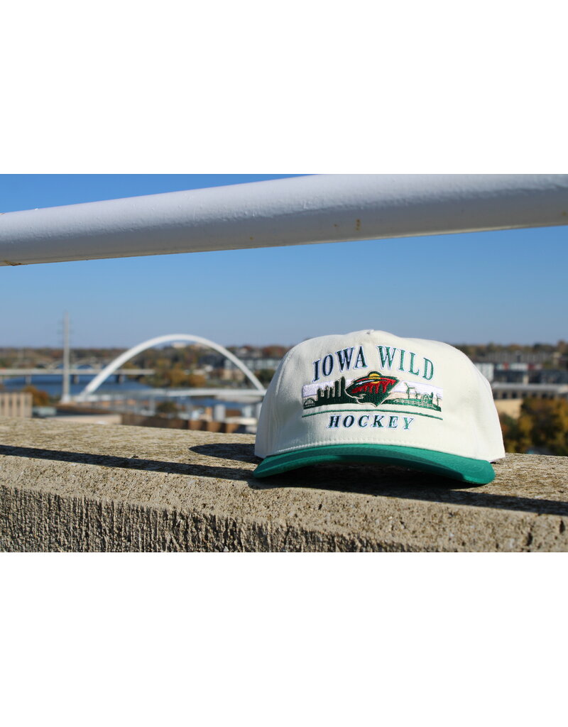 Celly Co Iowa Wild Skyline Snapback