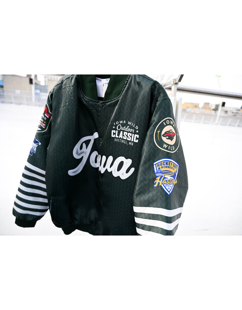 Twinsvision Iowa Wild Outdoor Classic Twinvision Satin Bomber Jacket