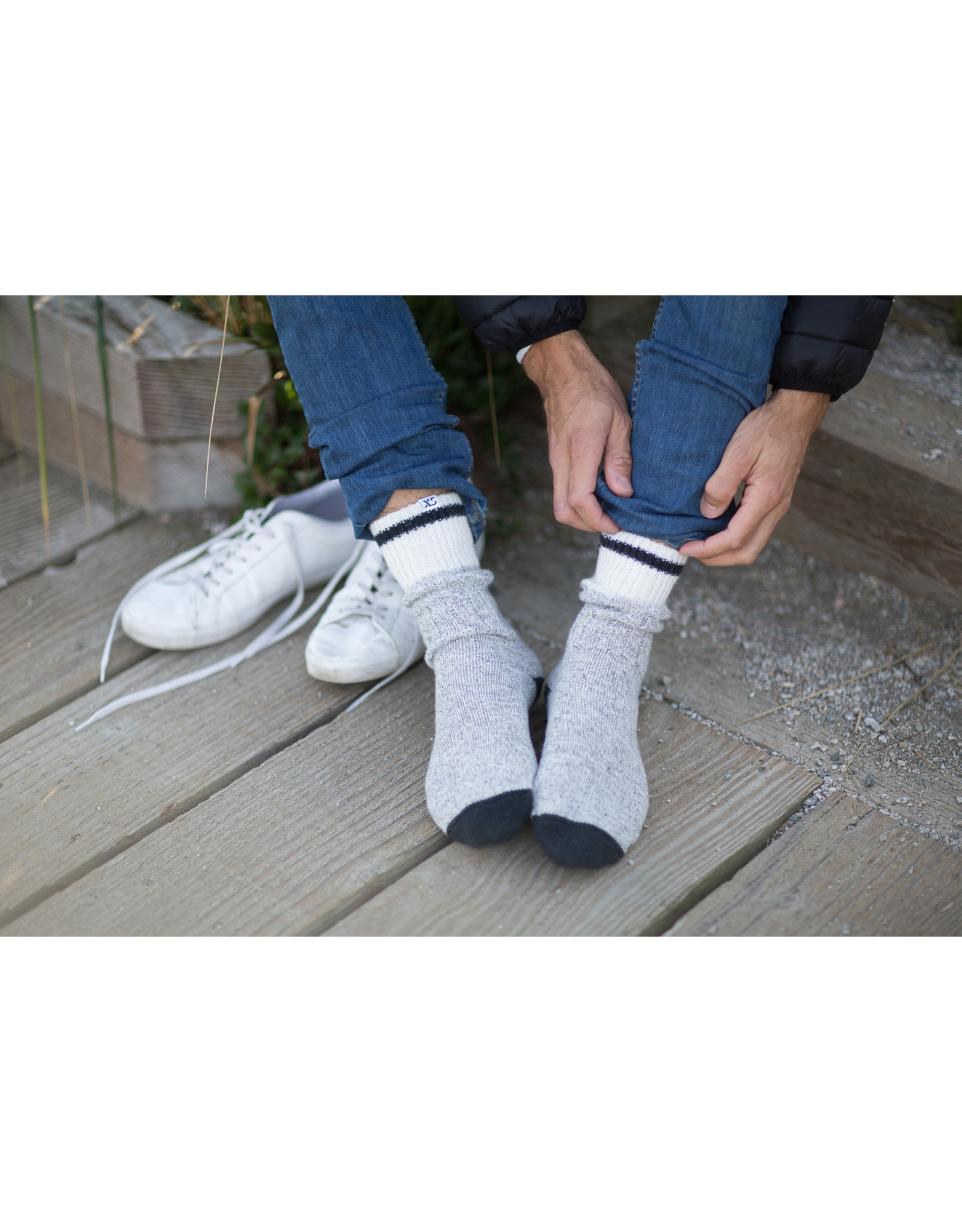 BGS XS Unified - Wool Camp Socks / Black LRG