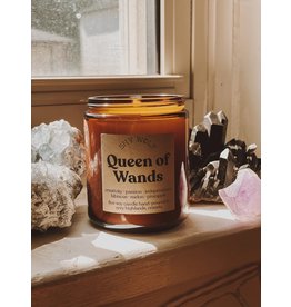 BGS Shy Wolf - Candle / Queen of  Wands Tarot  (8 oz)