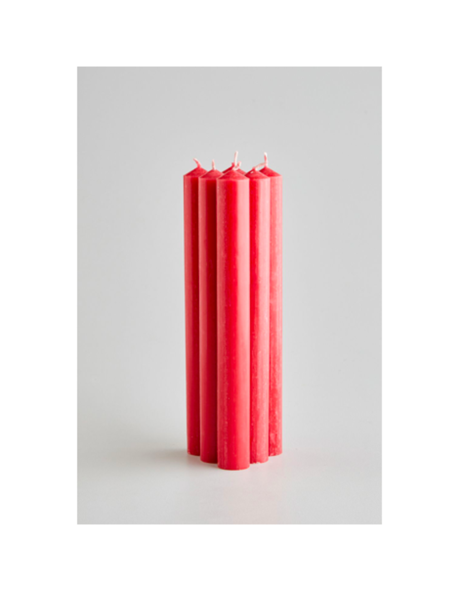 DLE - St. Eval Taper Candle / Cerise, 10''
