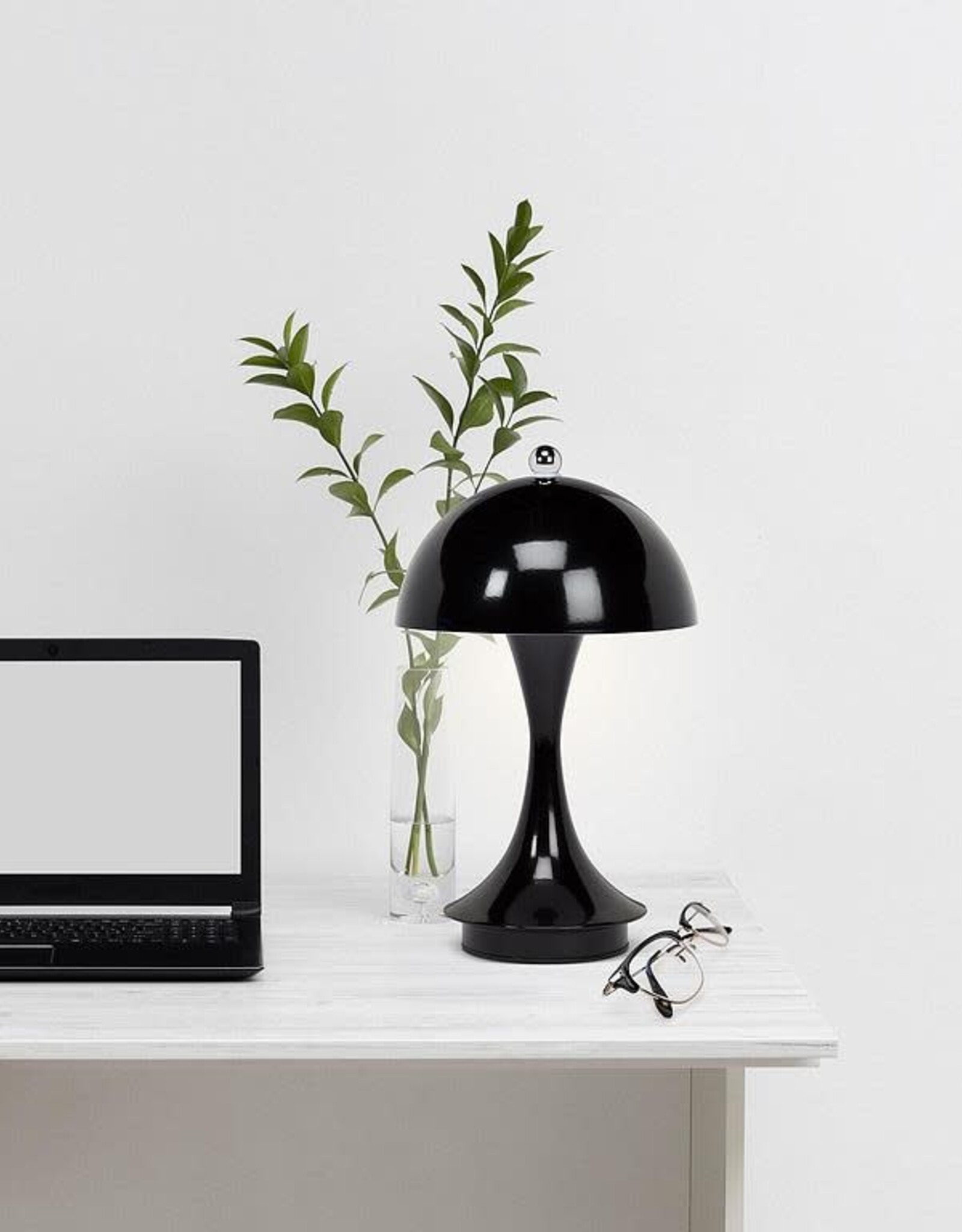 ATT - Dome Mushroom LED Lamp / Black 10"
