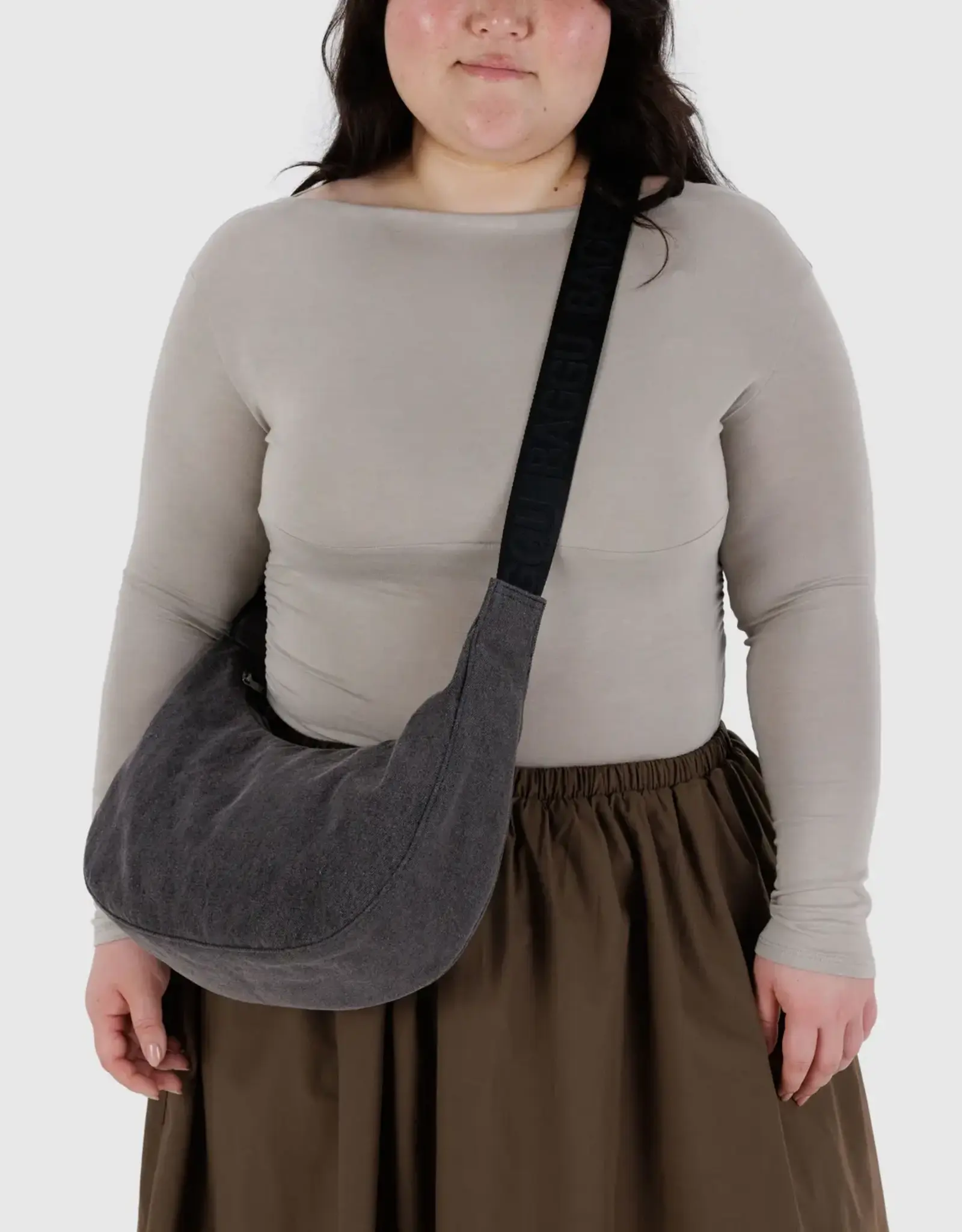 Baggu - Medium Crescent Bag, Washed Black Denim