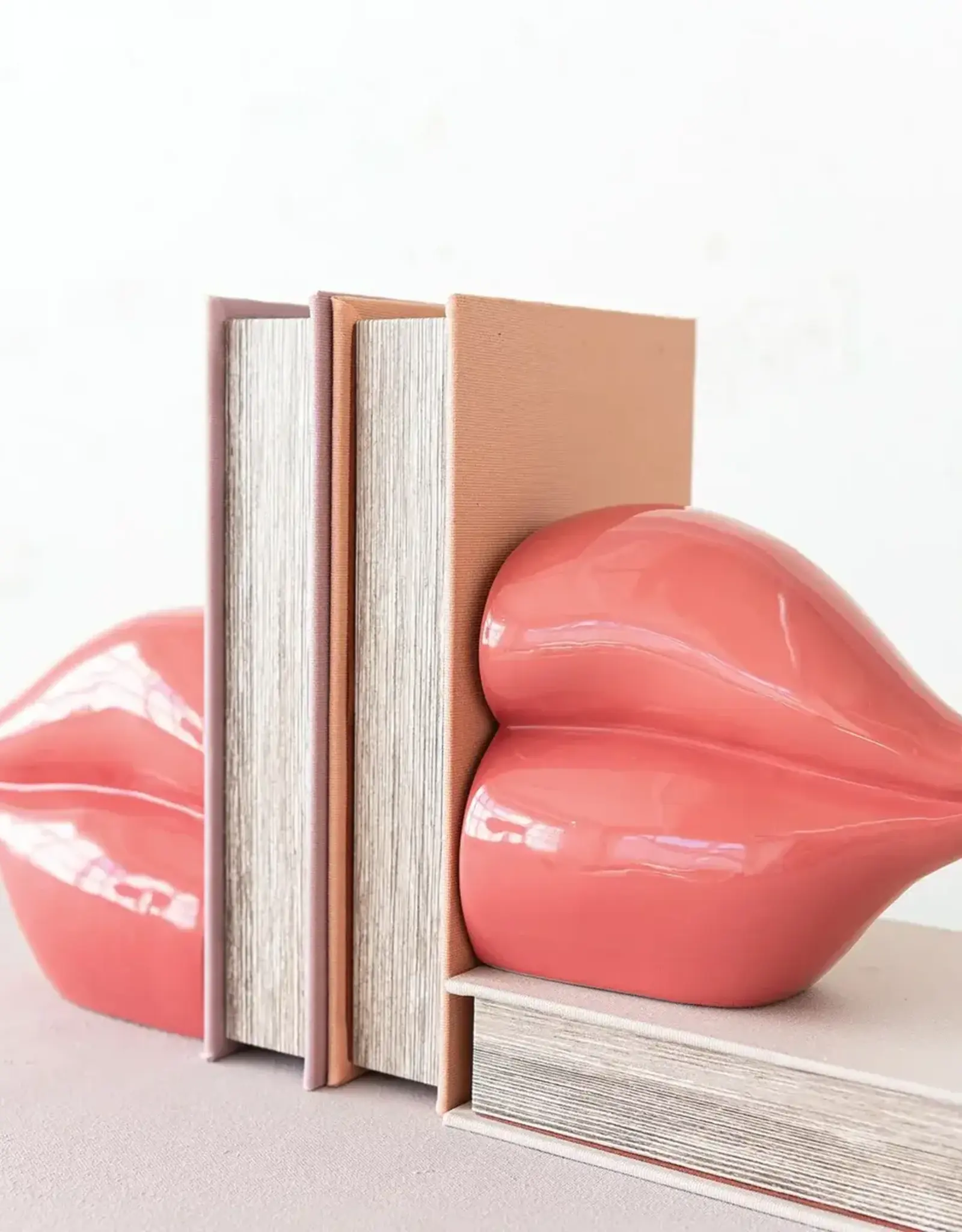 Bookends - Luscious Lips
