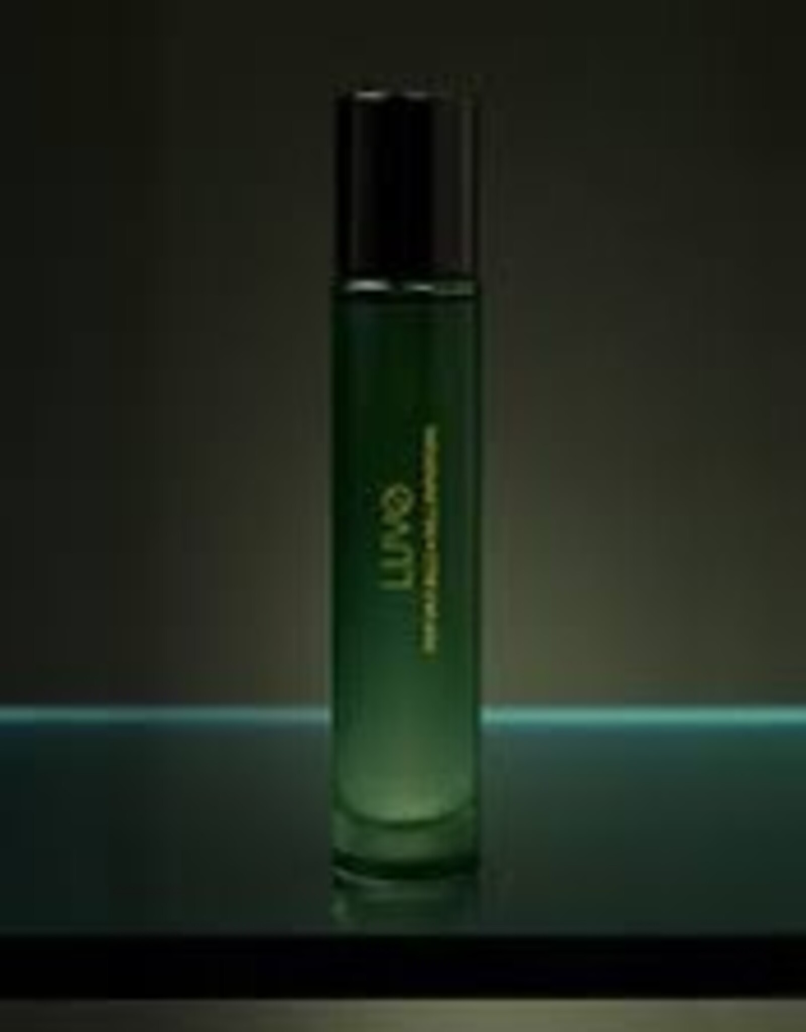 Perfume - Luvo, Mandarin & Resin