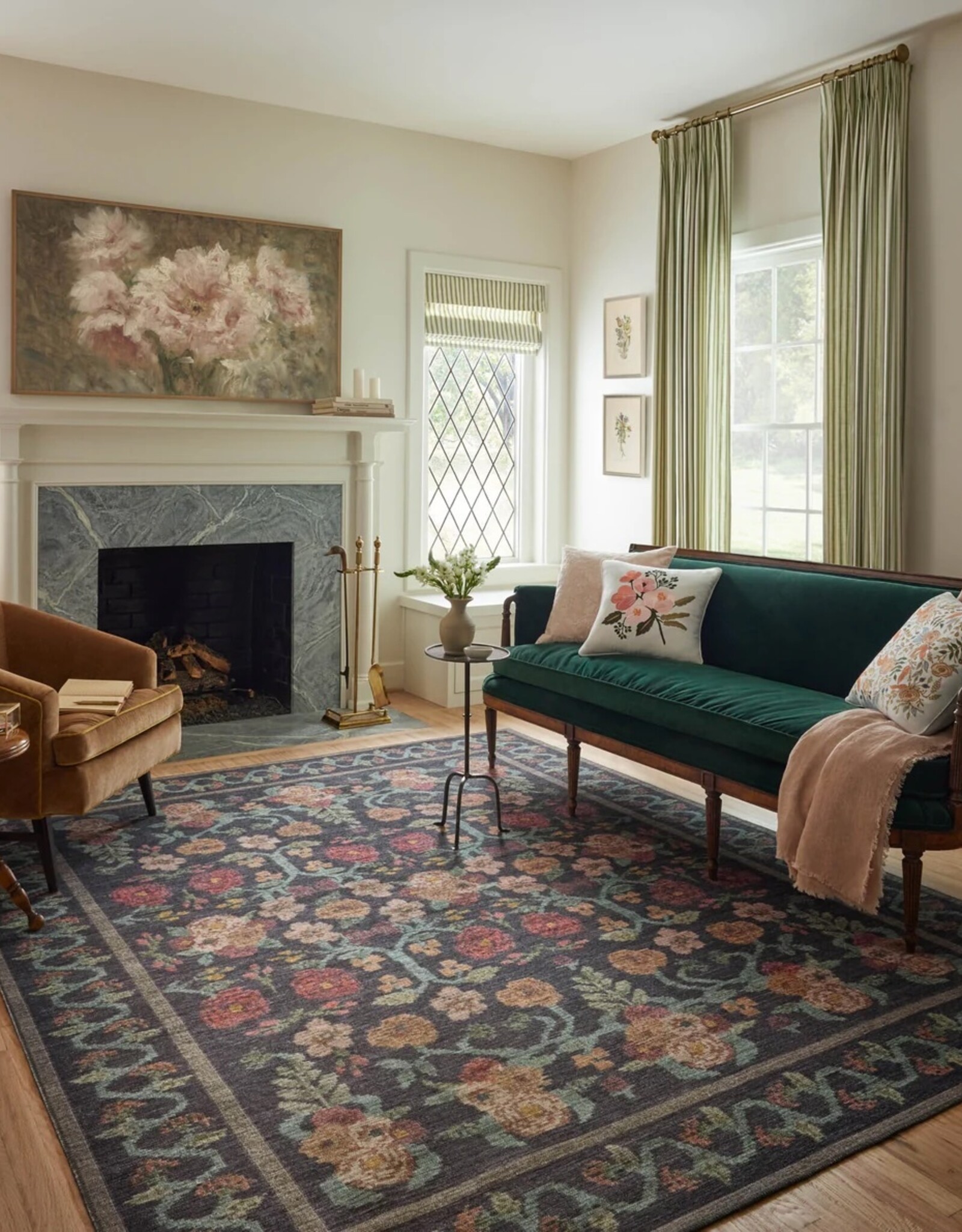 Rug - Rosa, Black, 7'6" x 9'6"