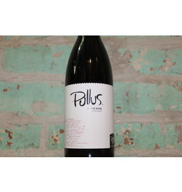 PULLUS PINOT NOIR