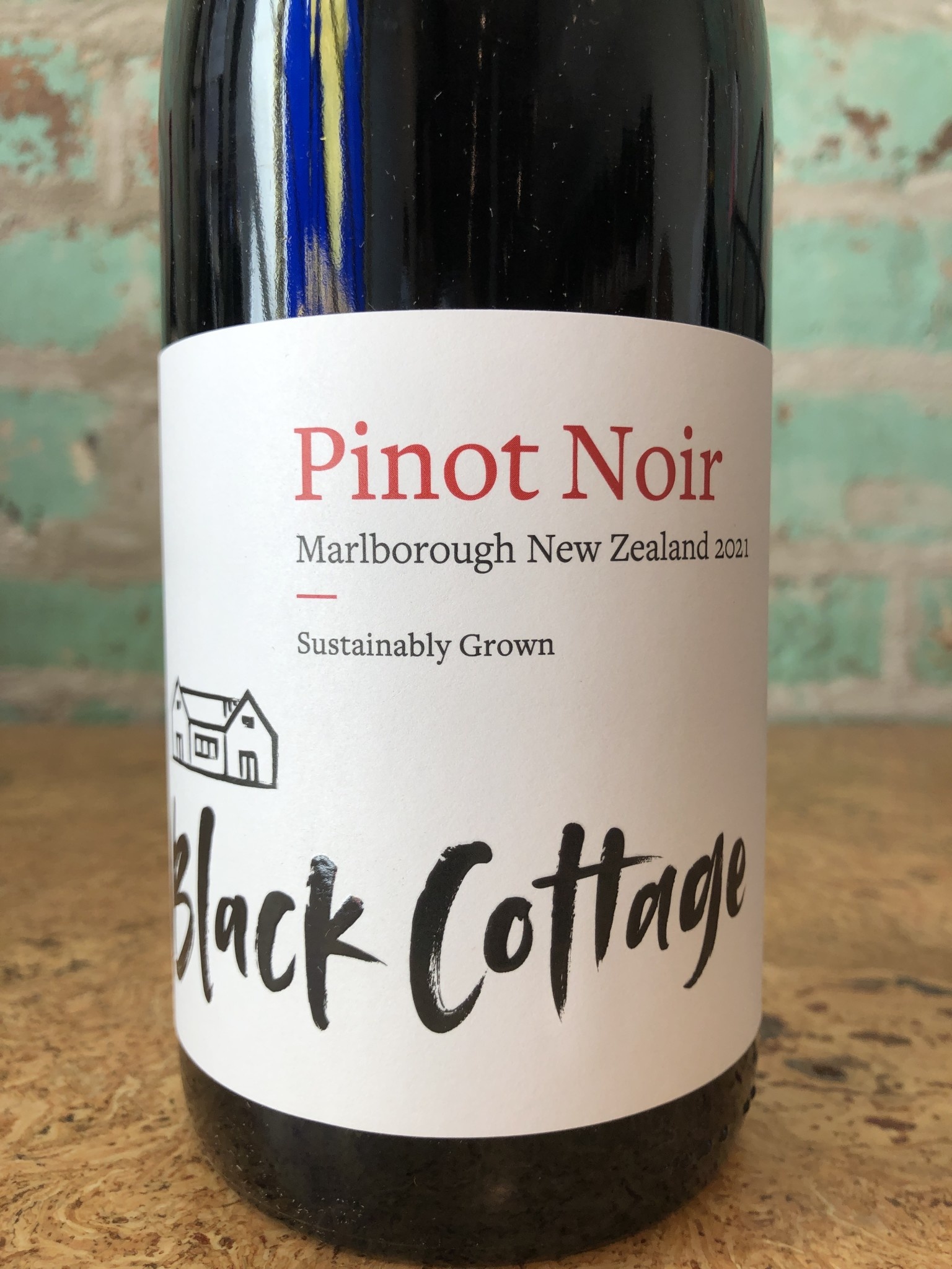 Marlborough Pinot Noir, New Zealand Pinot Noir