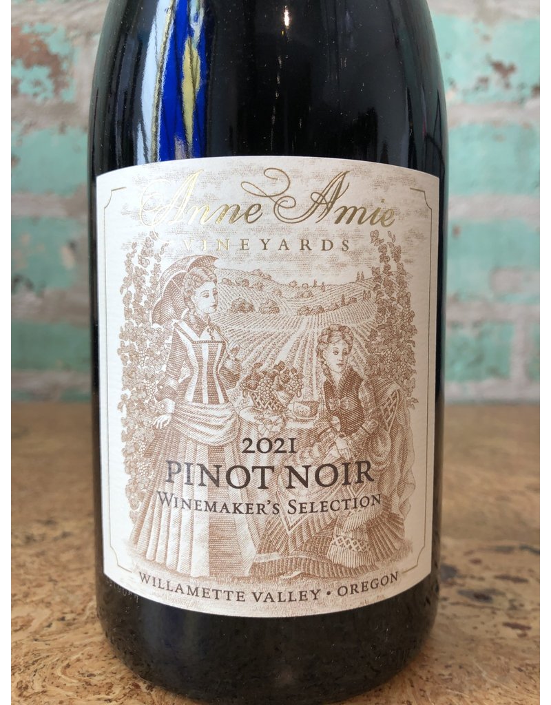 Wines ANNE AMIE PINOT NOIR WINEMAKER'S SELECTION