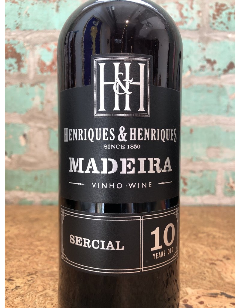 Wines HENRIQUES & HENRIQUES SERCIAL 10 YEAR MADEIRA