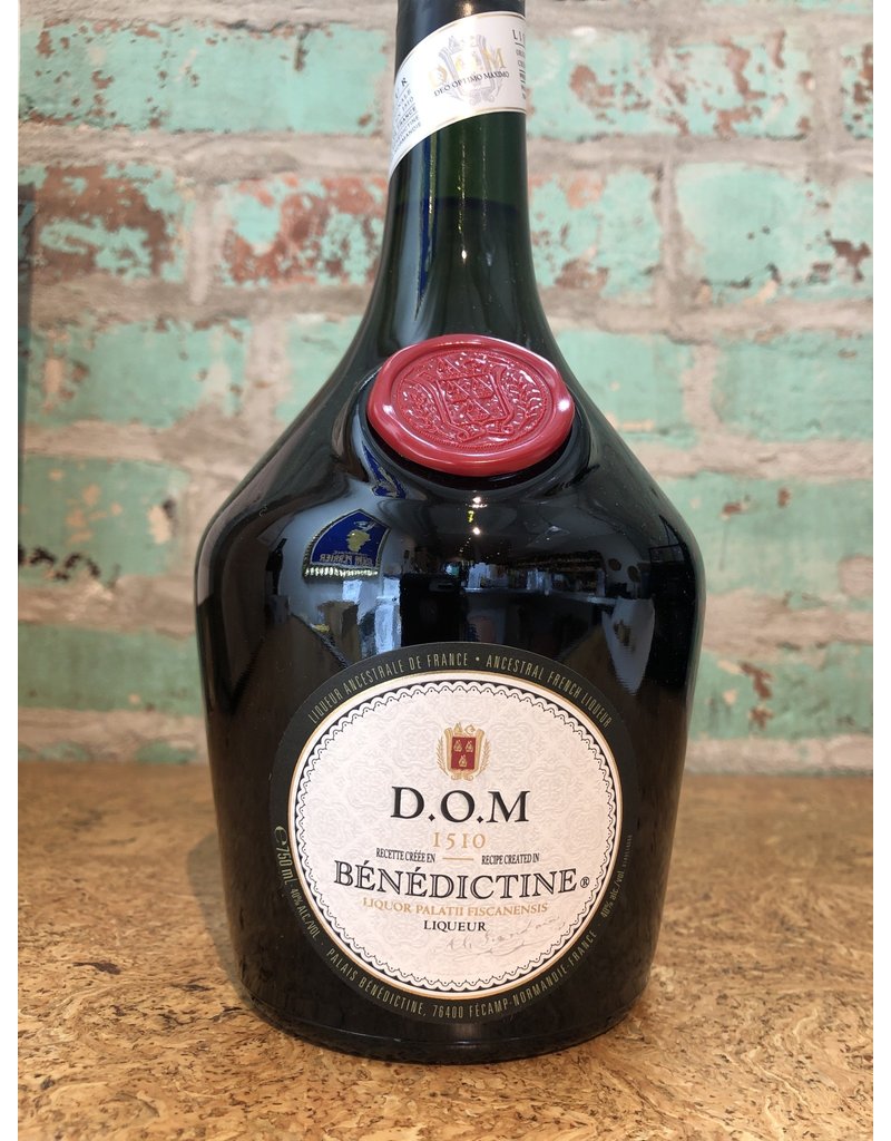 Spirits DOM BENEDICTINE LIQUEUR