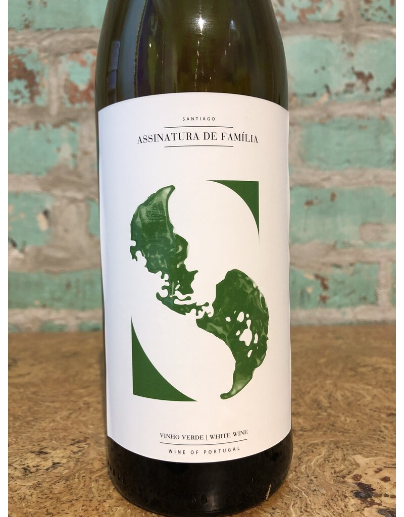 Wines ASSINATURA FAMILIA QUINTA DE SANTIAGO VINHO VERDE