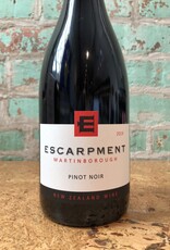 Wines ESCARPMENT NEW ZEALAND PINOT NOIR