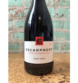 Wines ESCARPMENT NEW ZEALAND PINOT NOIR