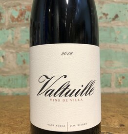 Wines CASTRO VENTOSA 'VALTUILLE' VINO DE VILLA