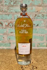 Spirits TEQUILA PARTIDA ROBLE FINO ANEJO JALISCO MEXICO