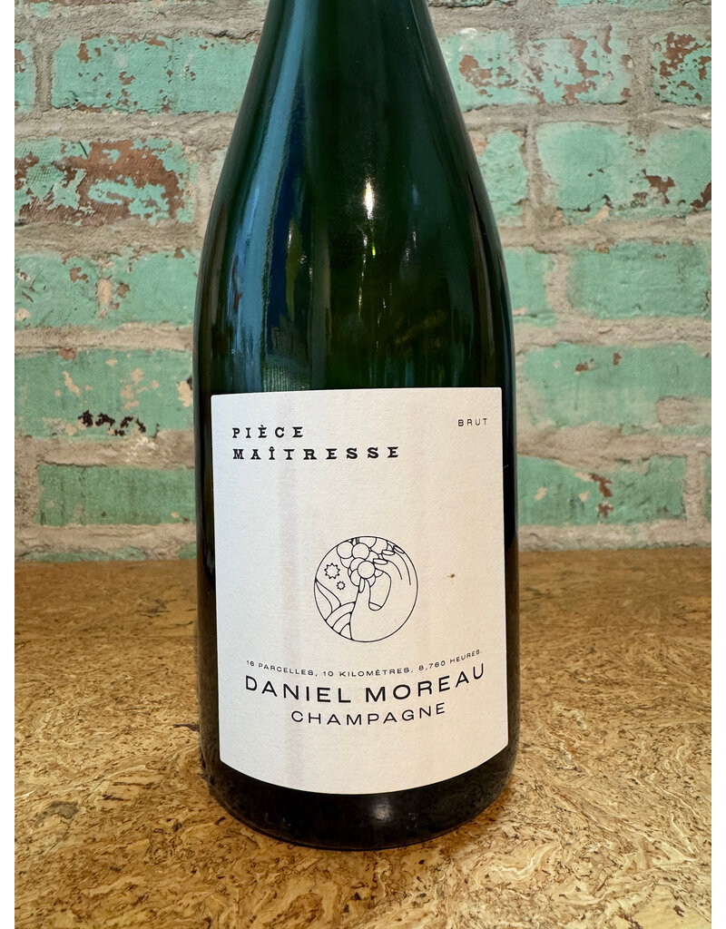 Wines CHAMPAGNE DANIEL MOREAU 'PIECE MAITRESSE' BRUT NV