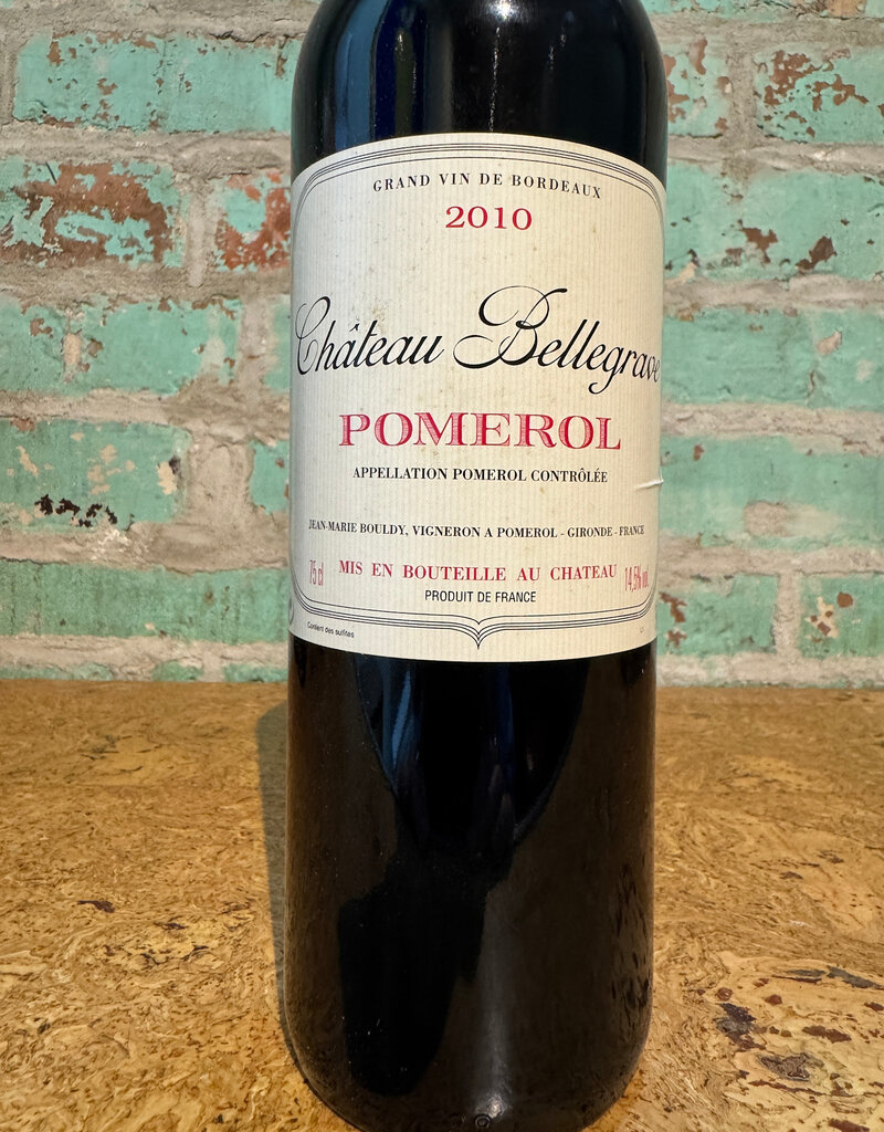 CHATEAU BELLEGRAVE POMEROL BORDEAUX FRANCE 2010
