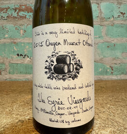 EYRIE VINEYARDS ESTATE MUSCAT OTTONEL