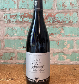FLORENT GARAUDET VIEILLES VIGNES VOLNAY BURGUNDY FRANCE