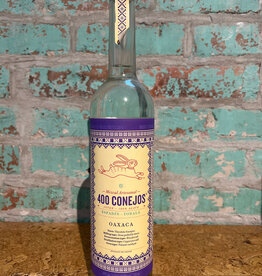 400 CONEJOS TOBALA MEZCAL OAXACA MEXICO
