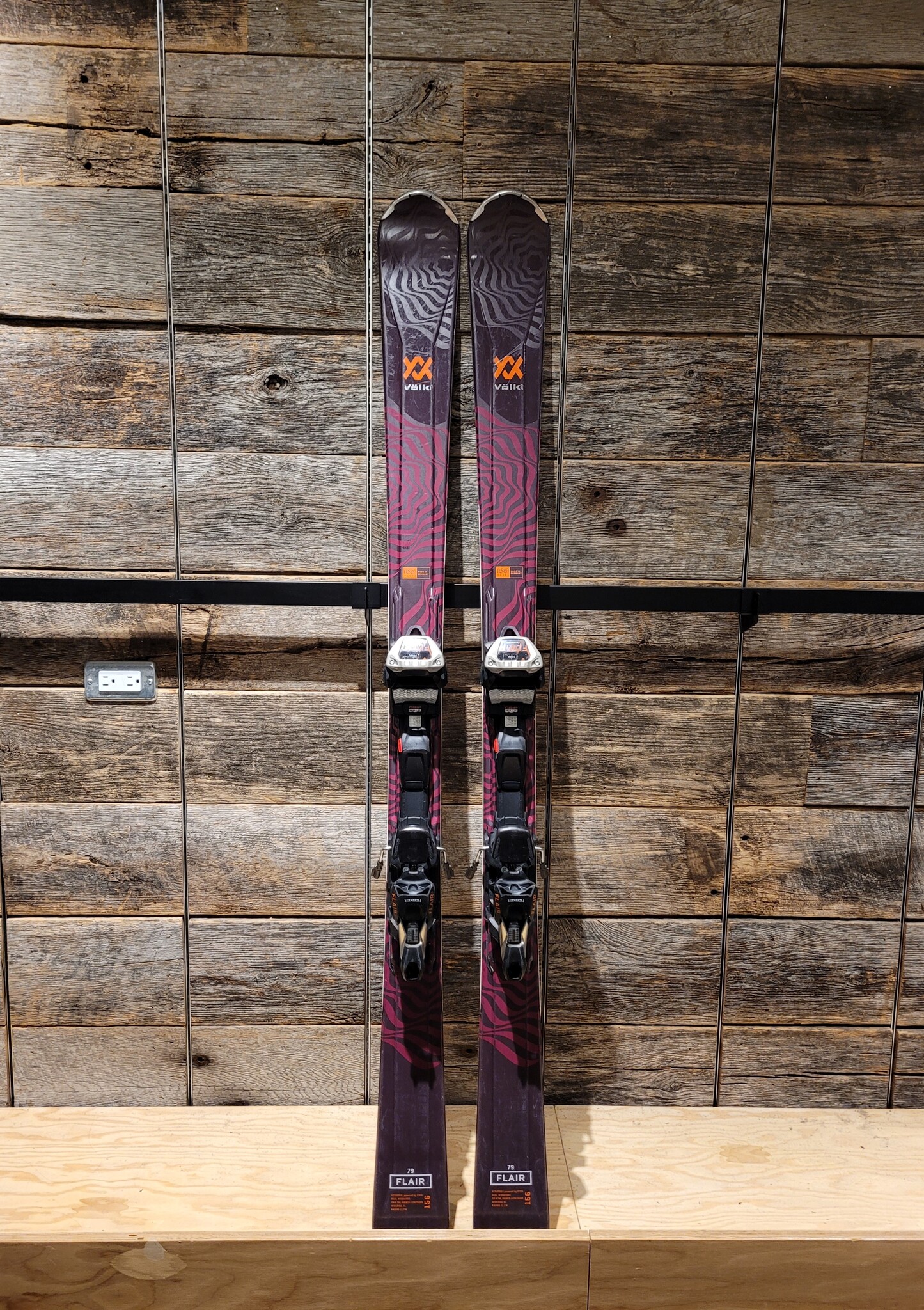 2024 Volkl Flair 79 w/ iPT Wideride (Ex-Rental) - Premium Mountain