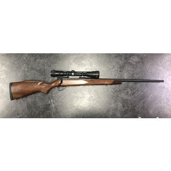 Weatherby Weatherby Vanguard 257 WBY Walnut Bolt Action Rifle w/Bausch & Lomb 2.5-10 Scope