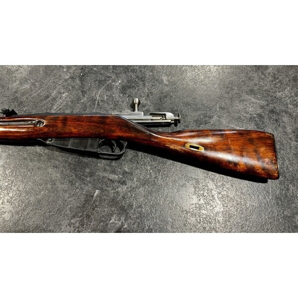 Mosin Nagant 7.62x54R Bolt Action Rifle w/Bayonette (1942)
