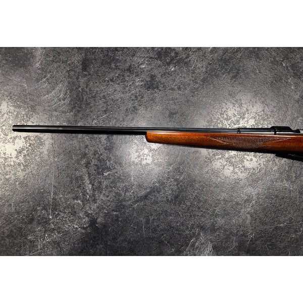 Walther KKJ 22LR Bolt Action w/Mag ( No Sights)