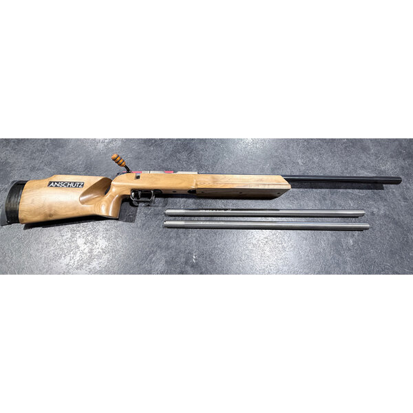 Anschutz Model 2013 22 LR Benchrest  w/BR-50 Walnut Stock & 2BBLs