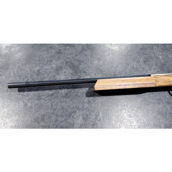 Anschutz Model 2013 22 LR Benchrest  w/BR-50 Walnut Stock & 2BBLs