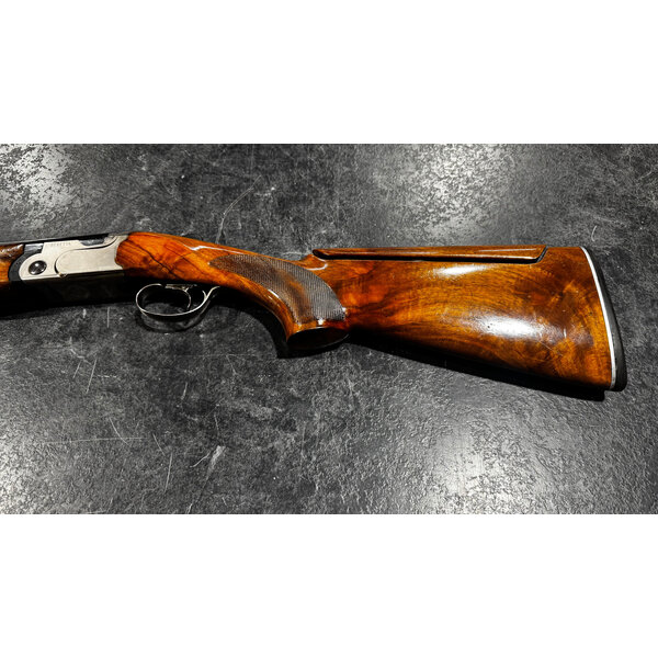 Beretta Model 692 12ga 28' Over/Under w/Adj Comb & Case